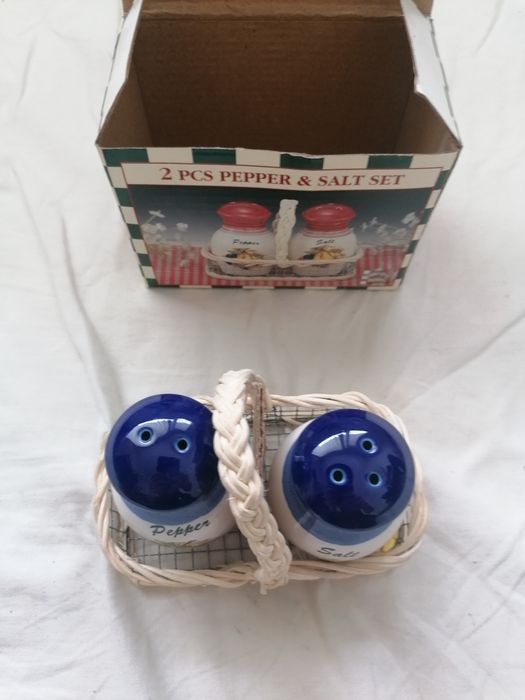 Сет за сол и пипер
