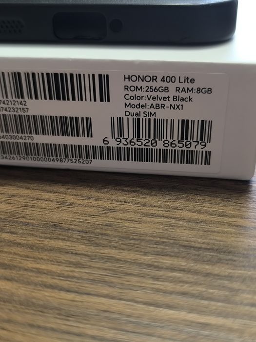 ..Honor 400 lite..