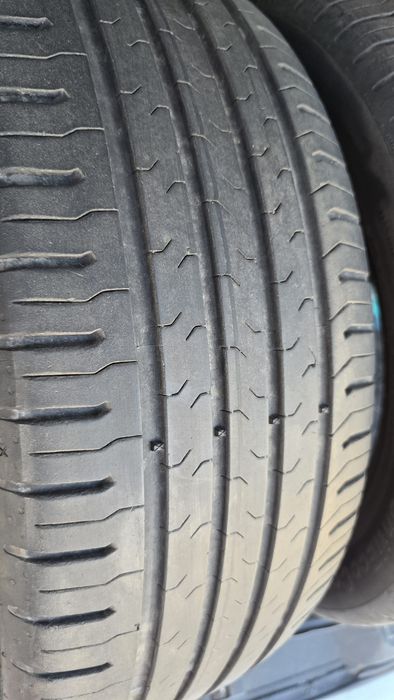 De vânzare 2 Anvelope Continental de vară, 215/55 R17V , Dot 50/17