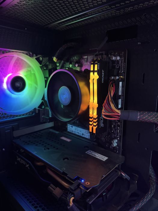 PC Gaming - RX 470 8GB / Ryzen 3 2200G / 16GB RAM Fury / SSD NVMe 1TB