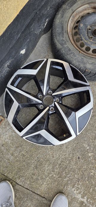 Janta 19"  originala Andoya