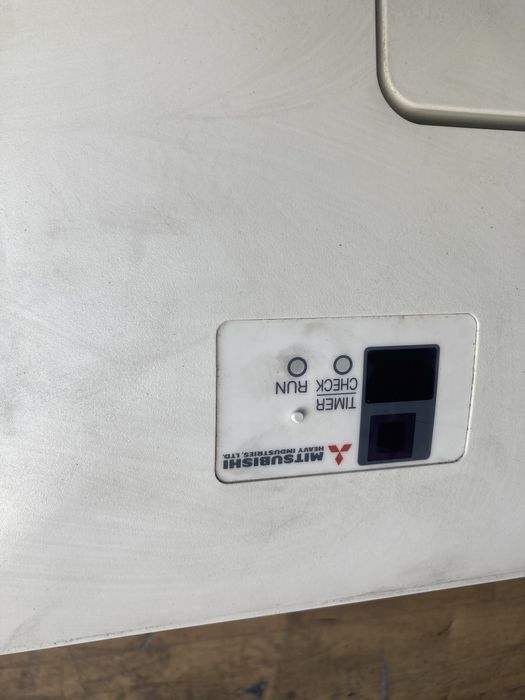 Хиперинверторен касетъчен климатик Mitsubishi