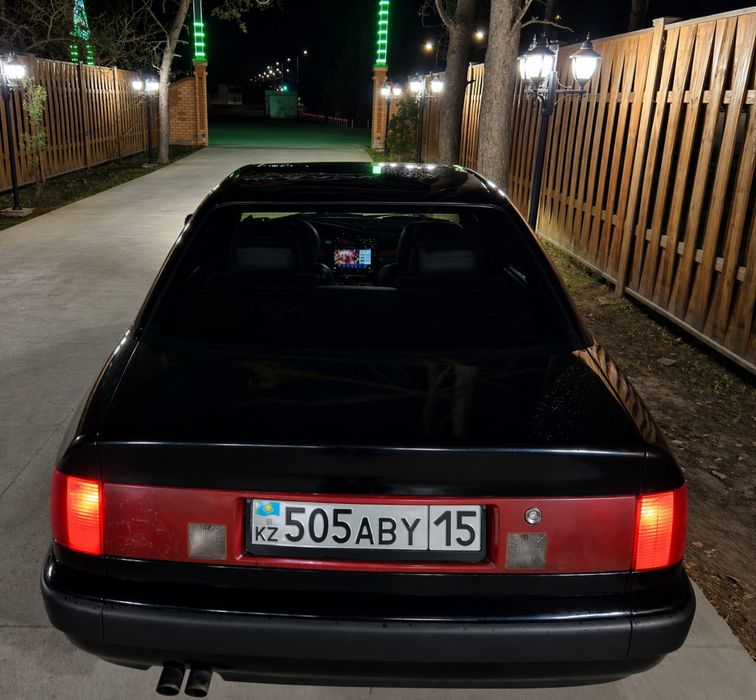 Продам Audi 100 c4