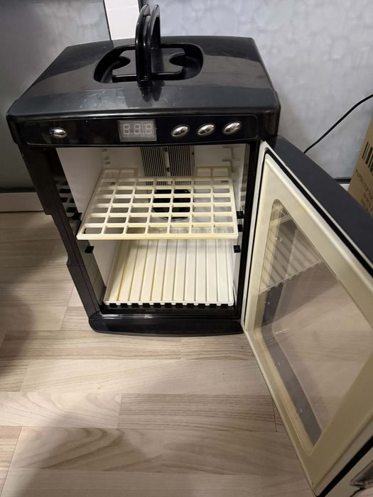 Инкубатор за яйца