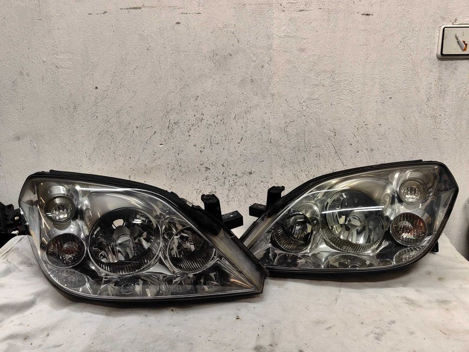Оригинални фарове Нисан Примера Nissan Primera Xenon