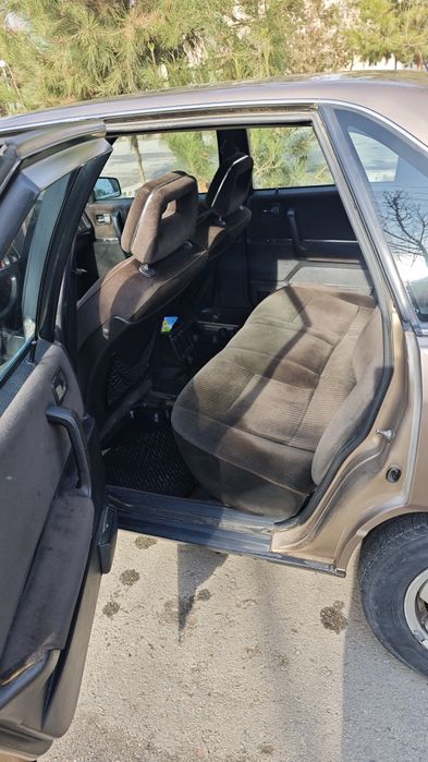 Audi 200. В отличном состоянии.