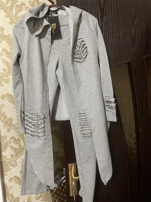 Летний женский костюм с юбкой и спортивный  комплект двойка.