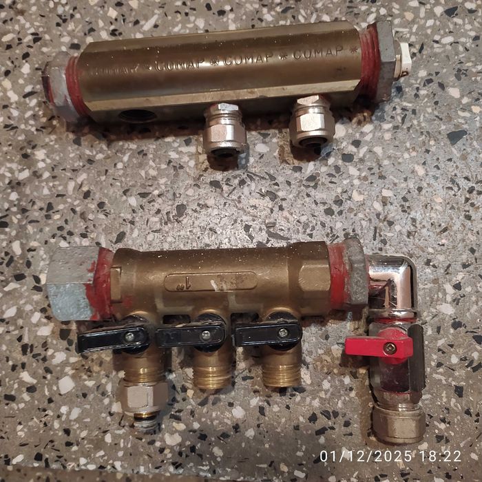 Продавам печка на твърдо гориво тип "камина" с водна риза ПРИТИ.