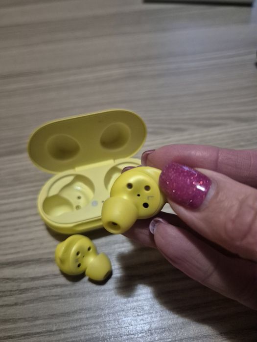 Слушалки Samsung Galaxy Buds /модел SM-R170/  в кутийка