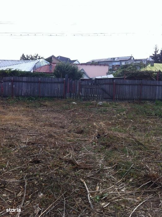 Teren intravilan 3333 mp Prelungirea Bradului Bacau