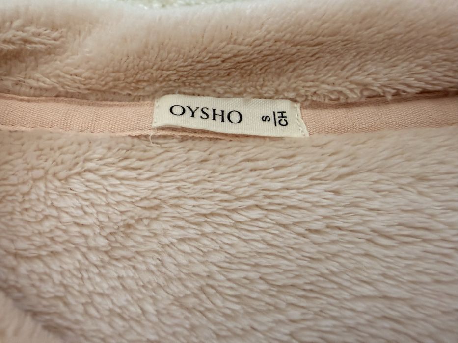 Pijama pufoasa/ fleece Oysho cu pisica norocoasa (Maneki Neko) - interactiva, S