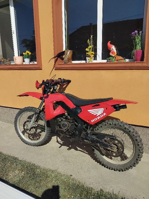 Vand cross 125 4t perfect funcțional