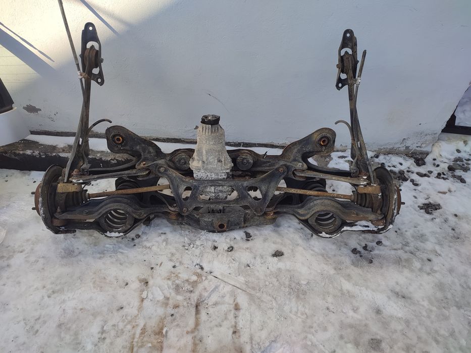 Крышка багажника Одиссей