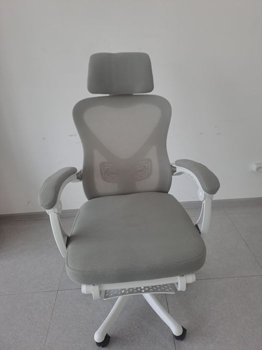 Офисное кресло новое