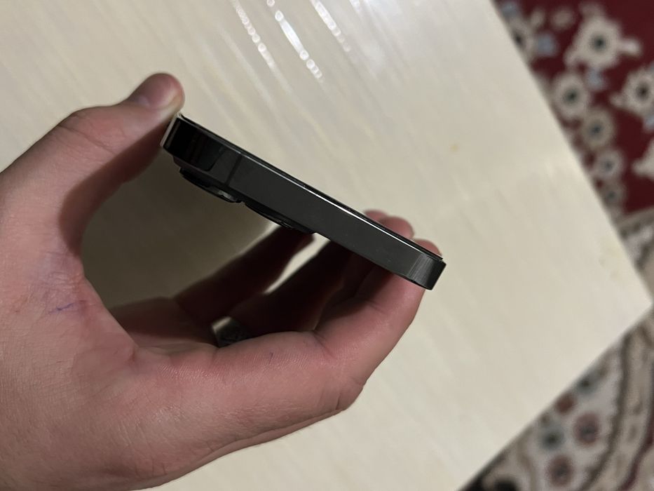 Продается айфон 13 про