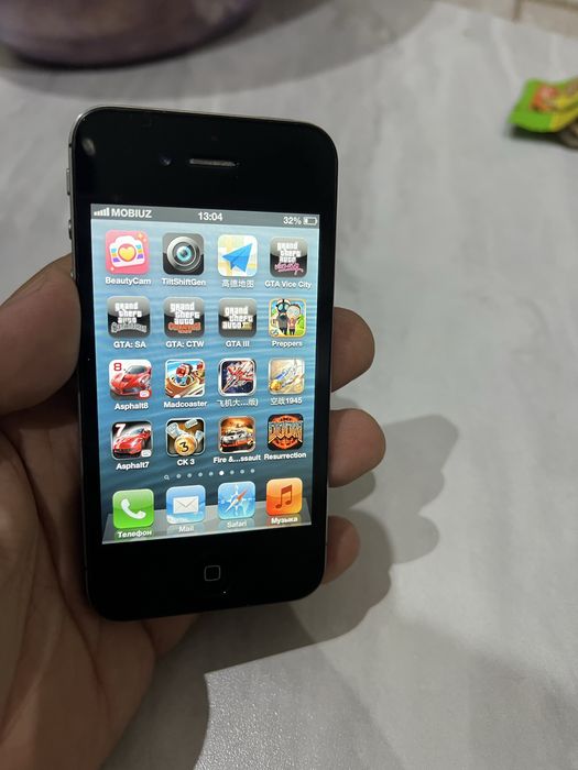 iPhone 4S 64Gb iOS 6.1.3