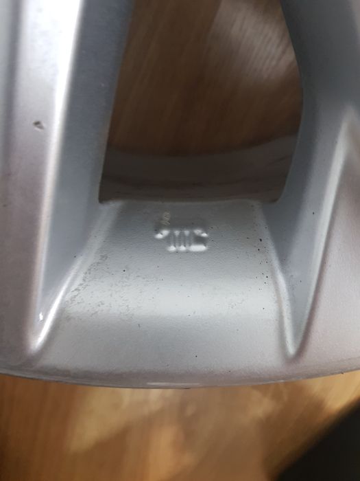 Диск на 16 , от Камри