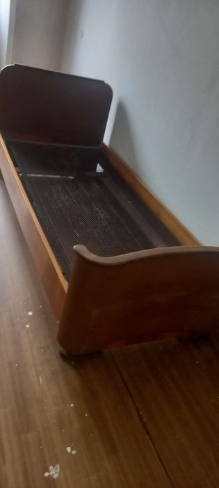 Продаются кровати