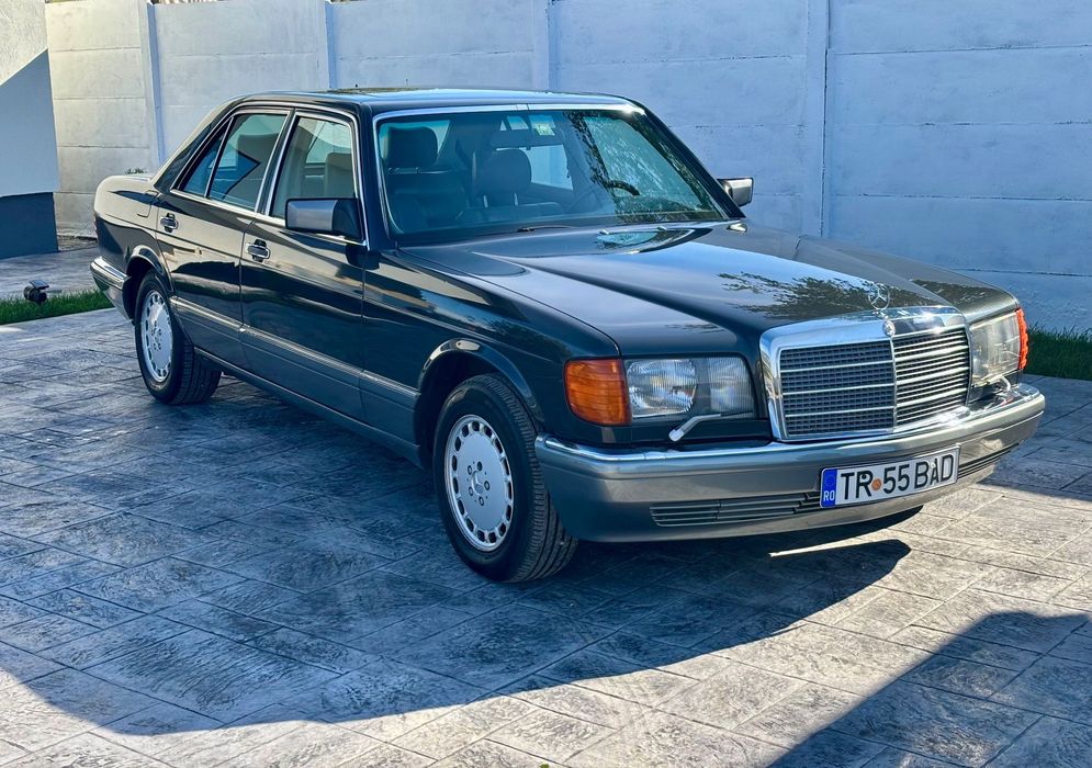 Mercedes-Benz W126 Mercedes-Benz 300 SE (W126) – 1990 – Vehicul Istoric