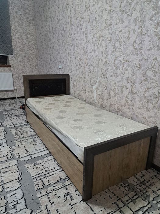 Мебель  сотилади