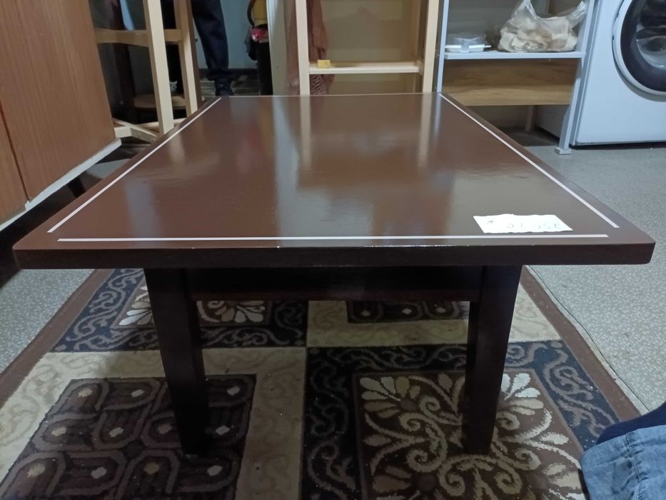 Продается новый журнальный столик ручной работы