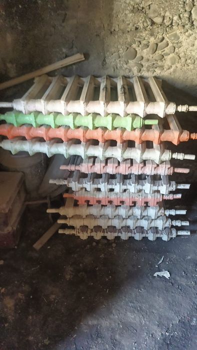 Продам чугунные батарея