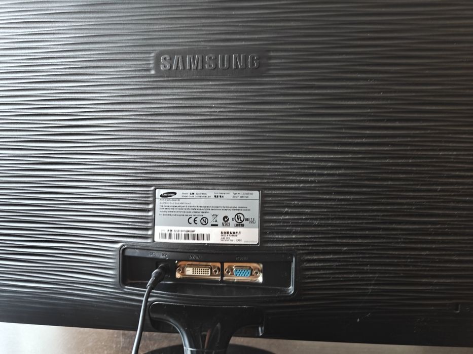 Vând monitor Samsung SyncMaster S24B150, 24 inch, 60Hz - 200 Lei