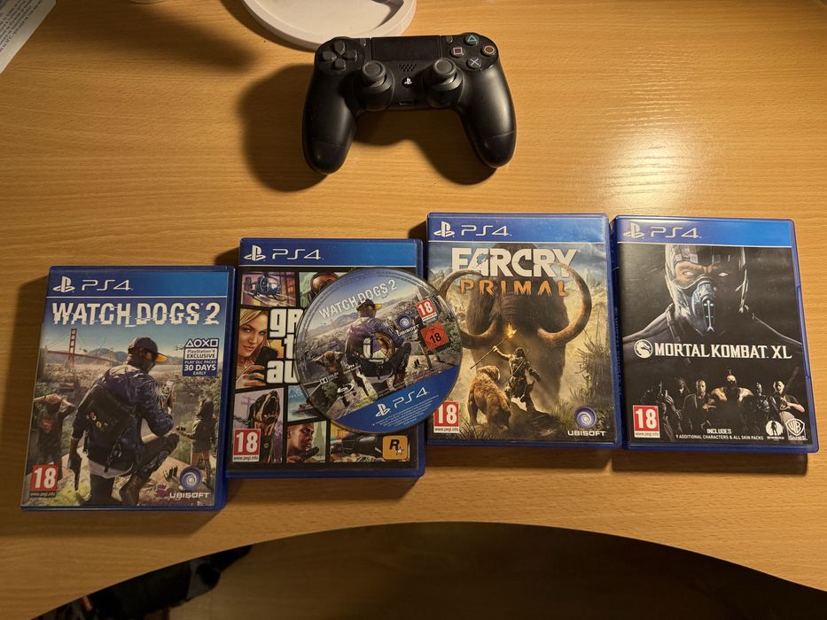 PlayStation 4 512GB + 4 upu подарьк