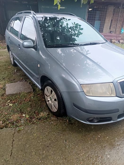 Skoda Fabia Break Gri