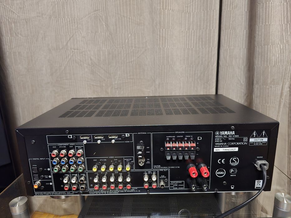 Yamaha RX-V365 – Receiver AV 5.1, sunet curat Yamaha