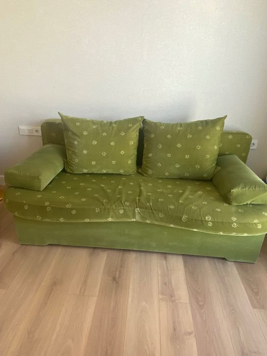 Продам диван, раскладывается