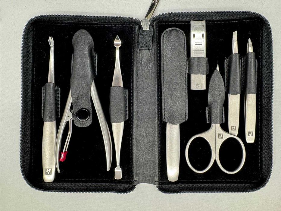Set manichiura 8 piese husa din piele naturala, inox satinat, ZWILLING