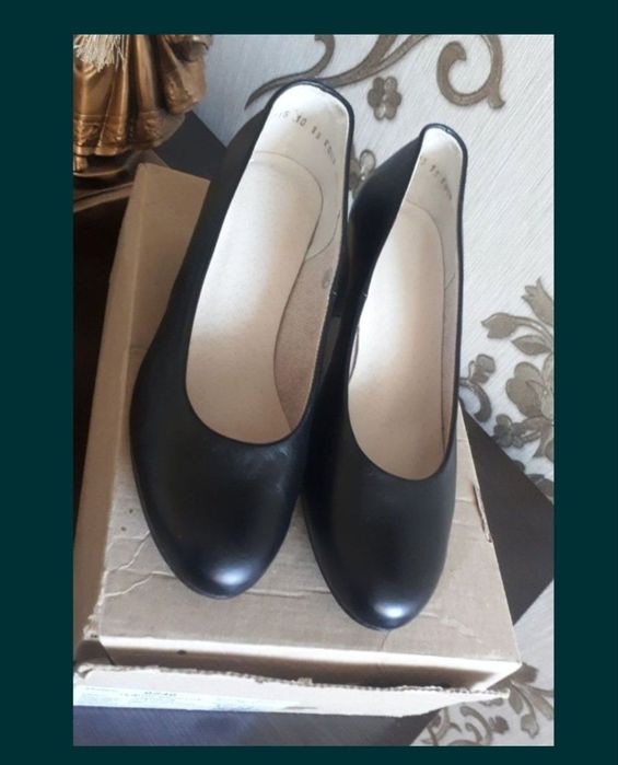 Обувь разная женская