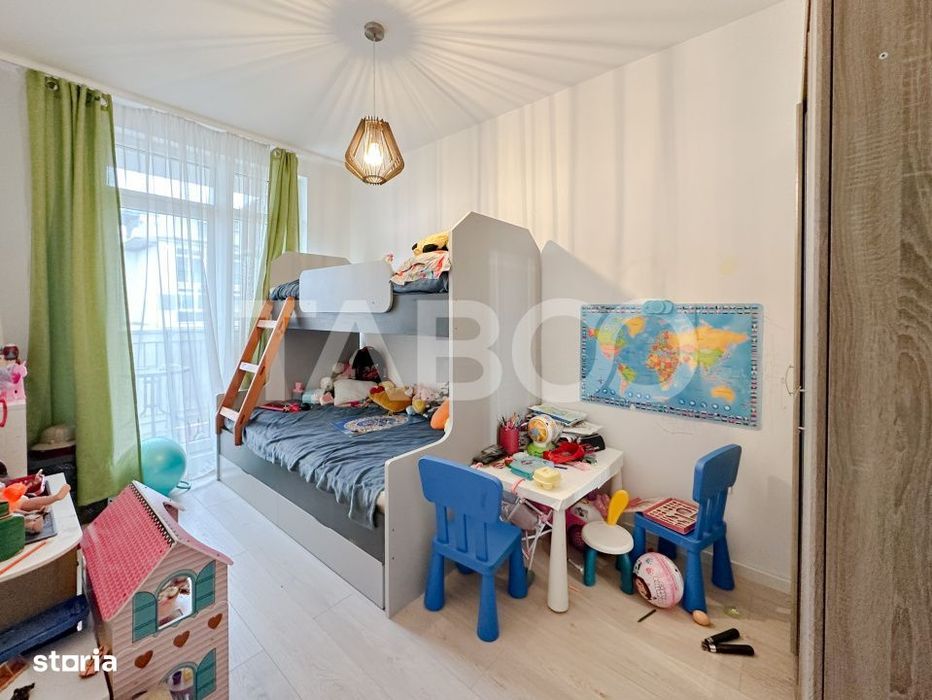 Apartament 3 camere de vanzare cu parcare cartierul Iris Oasului