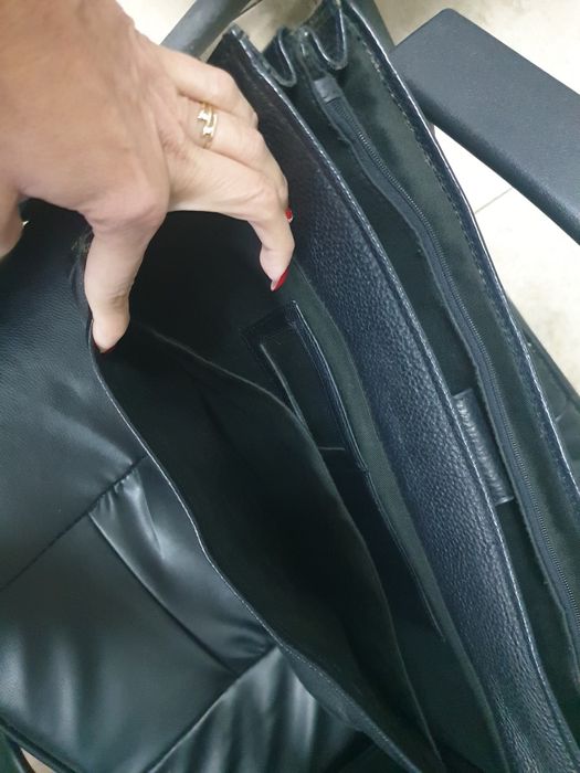 Кожена бизнес чанта