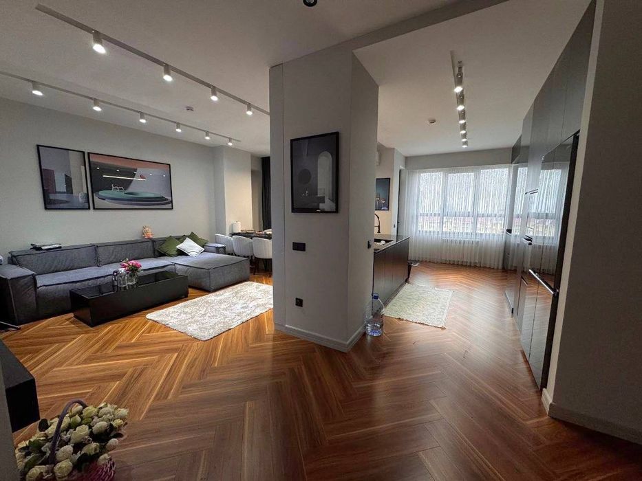 Продается 3х ком квартира, ЖК Akay City, ор-р: Х.Алимджан, 100м²