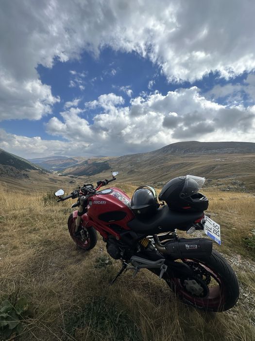 Ducati Monster  696 2009
