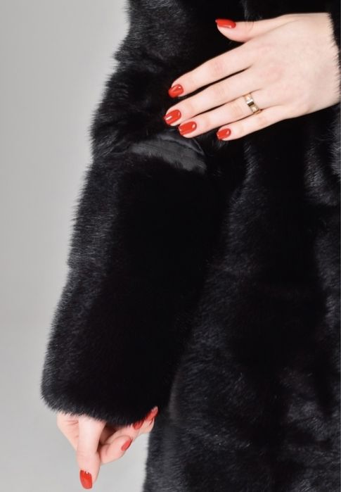 Норковая шуба новая