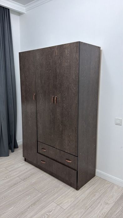 Шкаф  для одежды