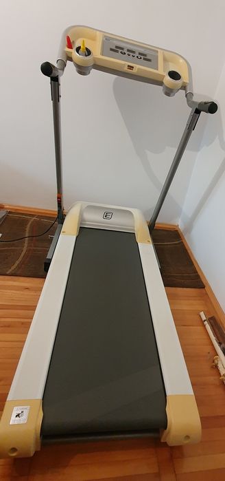 Vand banda alergare electrica