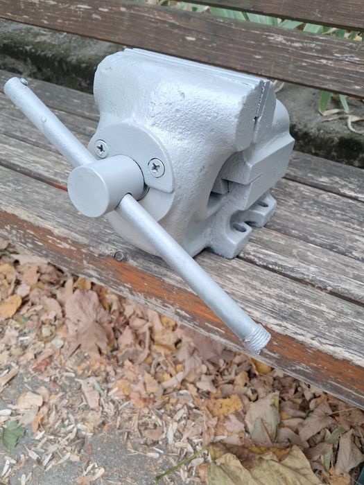 Продавам българско  и немско менгеме  много добро 16 кг