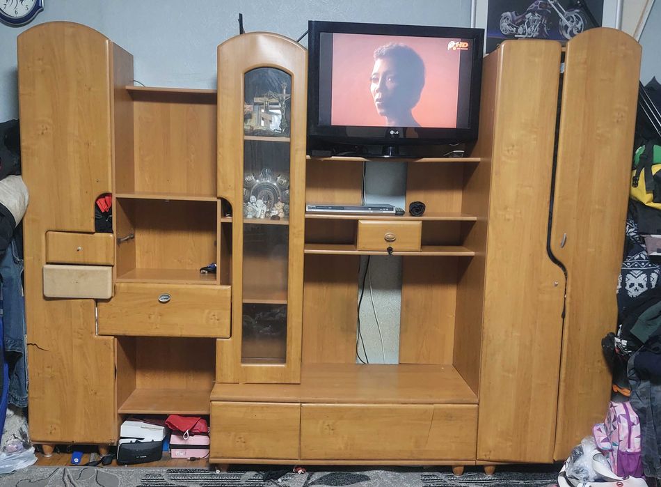 Шкаф горка вместительный