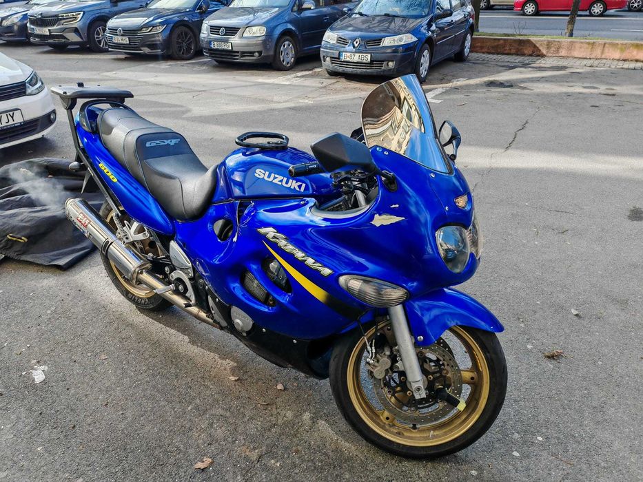 Suzuki GSX600F Katana 2004 cu topcase Shad SH44