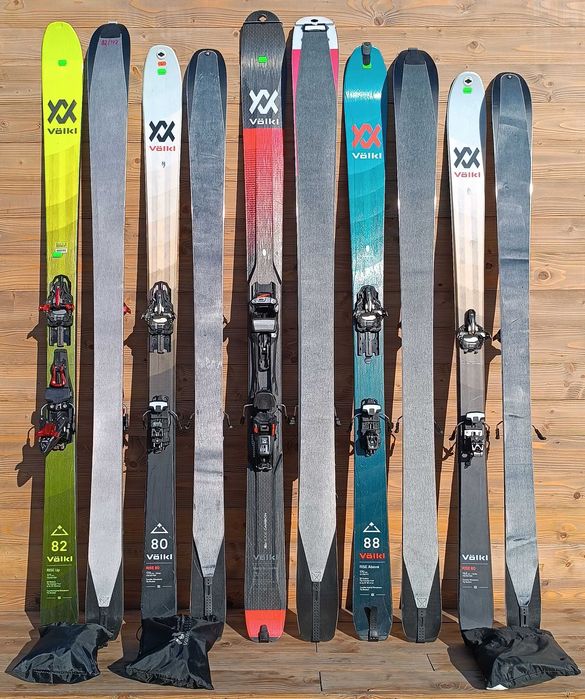 Schiuri de tura second hand VOLKL 80, 82, 88 cu piele de foca