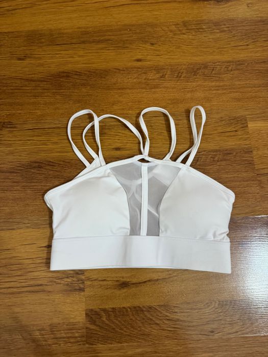 Спортни бюстиета