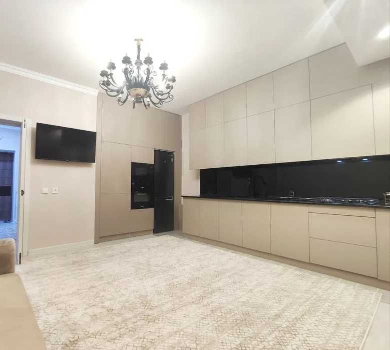 ЖК Silk Road метро БИЙ  Сдается в аренду 2/8/9  60м²  Никто не Жил !