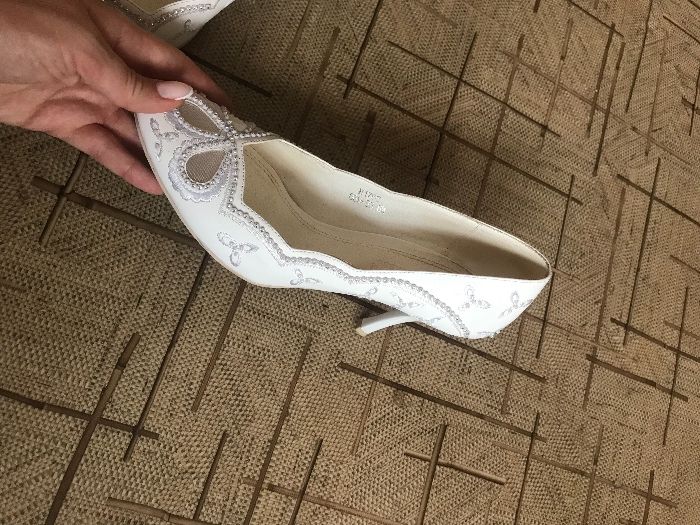 Продам туфли женские