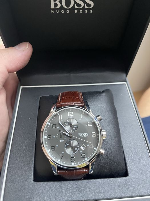 Часовник Hugo Boss