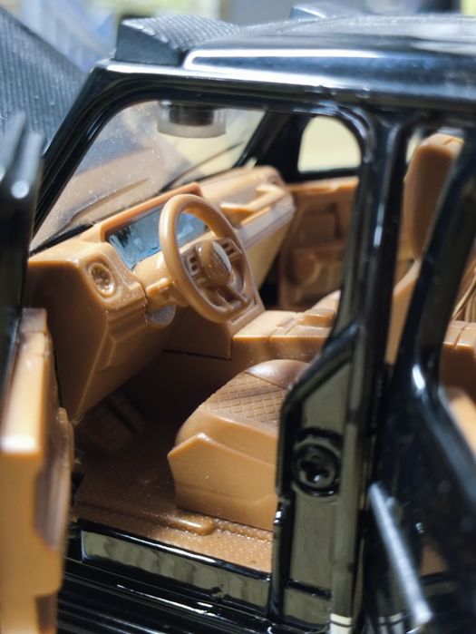 Игрушечная машинка Gelendvagen