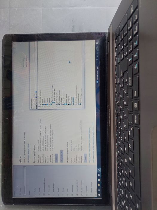 Laptop Medion Akoya 17"
